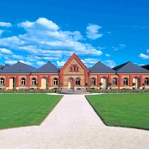 Iconic Winery Trail image